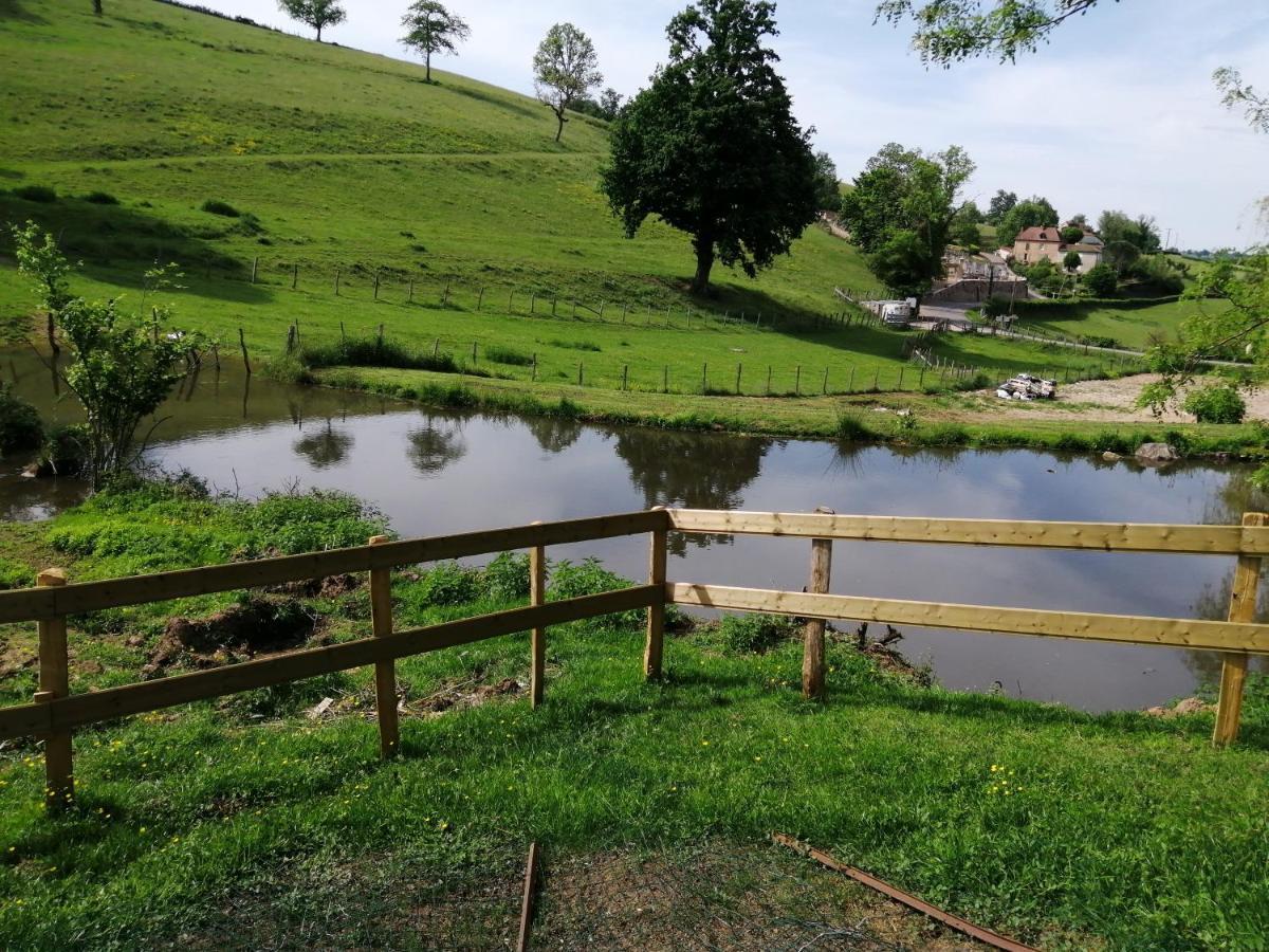 Domaine De La Reserve Coublanc  Buitenkant foto